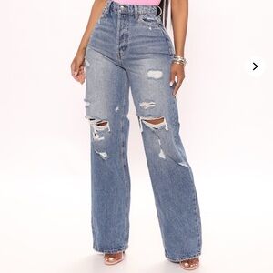 Fashion Nova On Trend 90s Baggy Jeans-Medium Wash/Non-Stretch